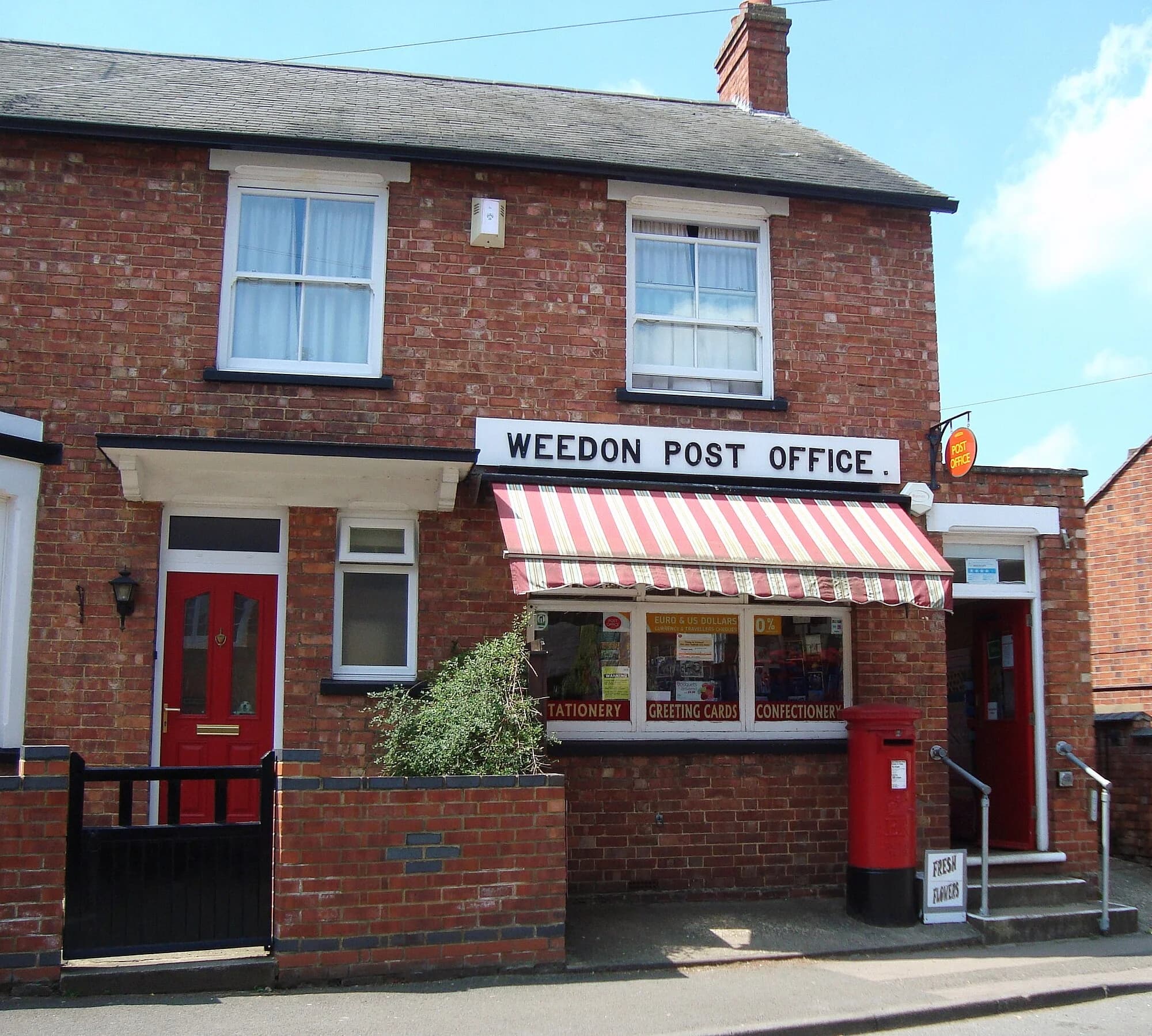 Vets in Weedon